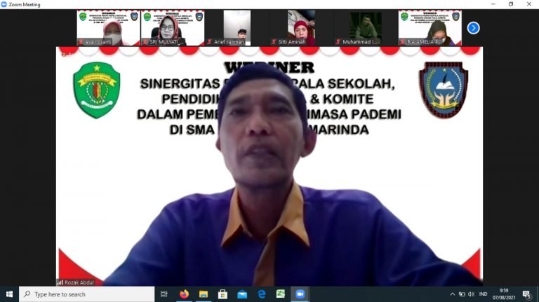 SMAN 17 Dekatkan Guru, Murid dan Wali Murid
Telah dibaca : 875 Kali.