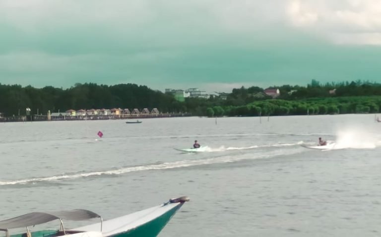 Meriahkan HUT RI ke-76, Warga Selambai Gelar Lomba Ketinting
Telah dibaca : 600 Kali.