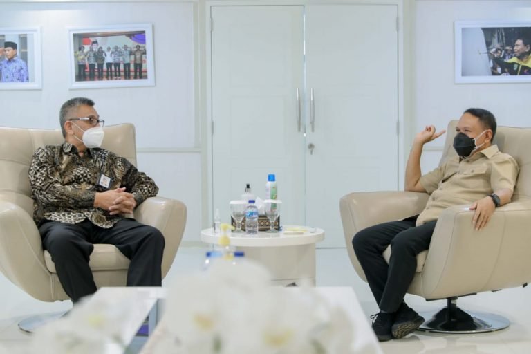 Pengurus Pelti Menghadap Menpora Persiapan Davis Cup 2021
Telah dibaca : 846 Kali.