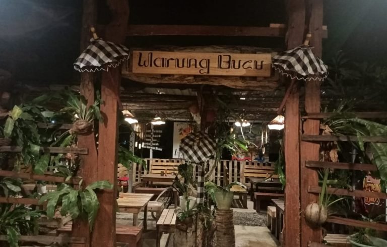 Hampir Tak Terlihat, Warung Bucu Kerap Didatangi Pejabat Daerah
Telah dibaca : 678 Kali.