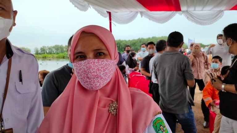 Tangki Timbun dan Terminal BBM Diresmikan, Lurah Setempat Harapkan Dampak Positif
Telah dibaca : 954 Kali.