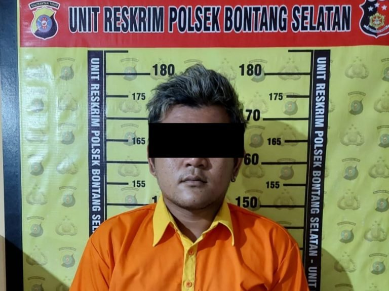 Pemuda Asal Berbas Tengah Ditangkap Gunakan Narkoba
Telah dibaca : 698 Kali.