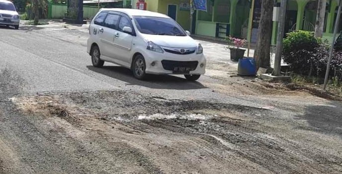 Disayangkan, Jalan di Kawasan Industri Masih Kelas C
Telah dibaca : 387 Kali.