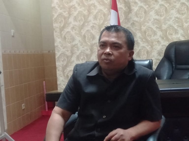 Dewan Perjuangkan Sidrap Masuk Wilayah Administrasi Bontang
Telah dibaca : 713 Kali.