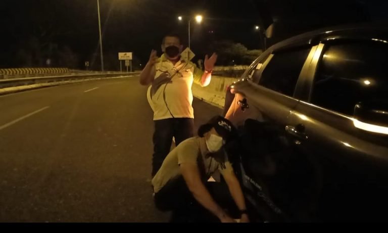 Cerita Wartawan Kaltim Berangkat ke Papua Dapat Ban Bocor di Surabaya
Telah dibaca : 914 Kali.