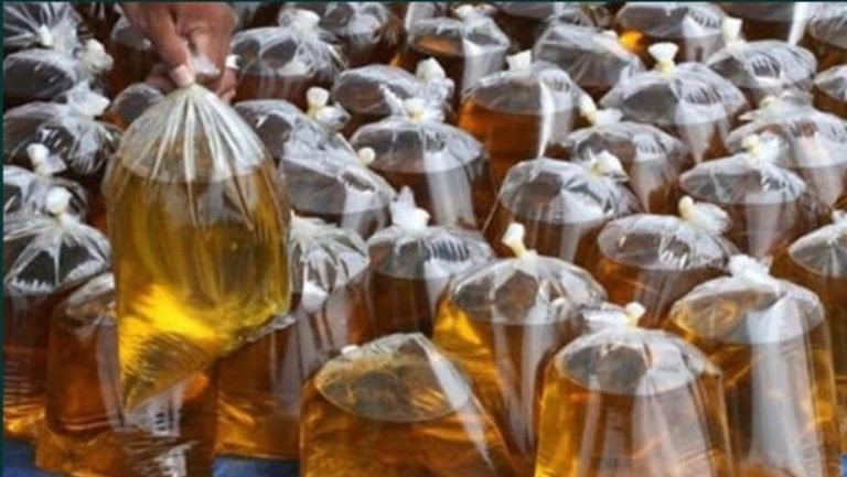 Harga Minyak Goreng Jadi Rp. 20.000 Per Liter, Ini Langkah Pemerintah
Telah dibaca : 817 Kali.