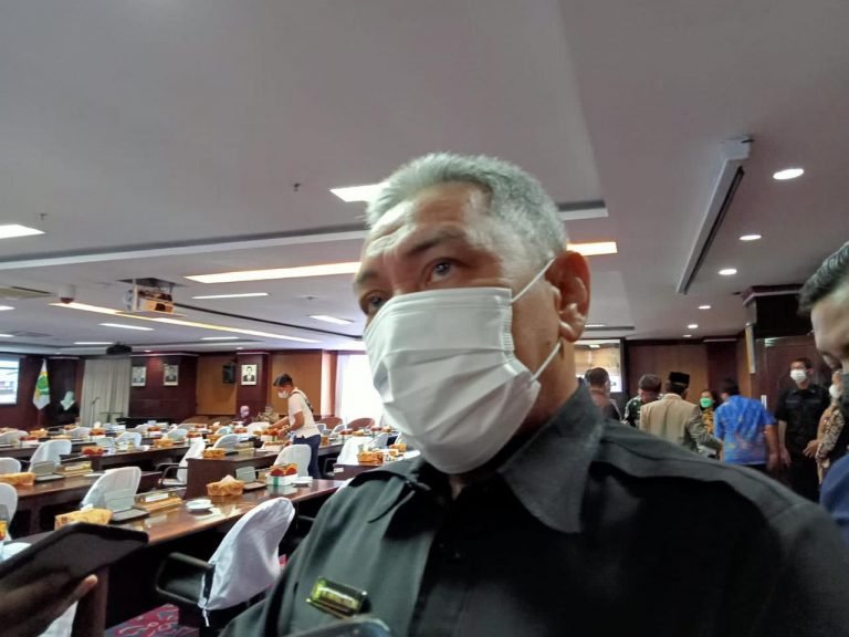 Pemprov Kaltim Belum Terima Kesepakatan PAW Ketua DPRD
Telah dibaca : 593 Kali.