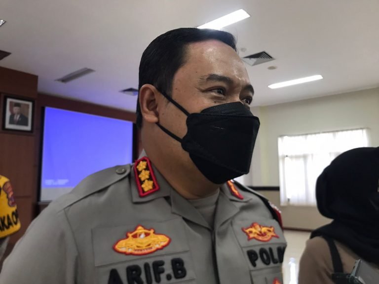 Perayaan Tahun Baru 2022, Polresta Samarinda Imbau Masyarakat Tetap Patuhi Prokes
Telah dibaca : 578 Kali.