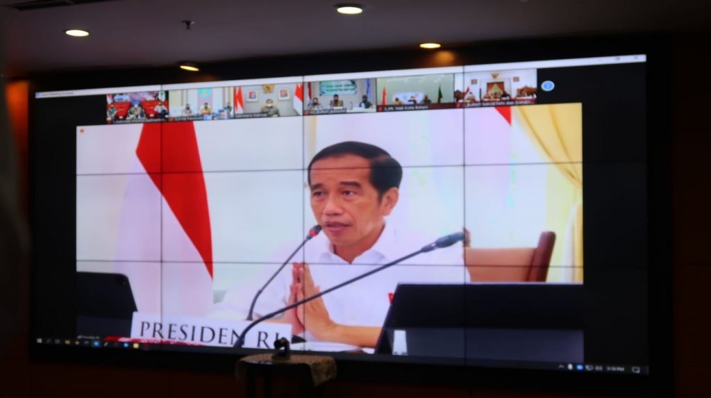 Omicron Meningkat, Presiden Minta Percepatan Vaksinasi dan Prokes Ketat