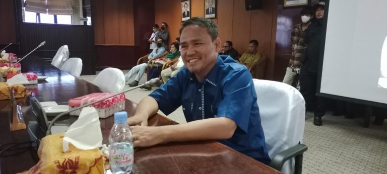 Ismail Minta DPRD Kaltim Segera Bentuk Pansus CSR
Telah dibaca : 882 Kali.