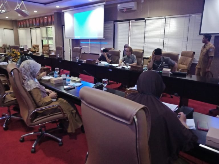 TPI Tanjung Limau Belum Berikan Kontribusi, Ini Menurut Komisi II
Telah dibaca : 743 Kali.