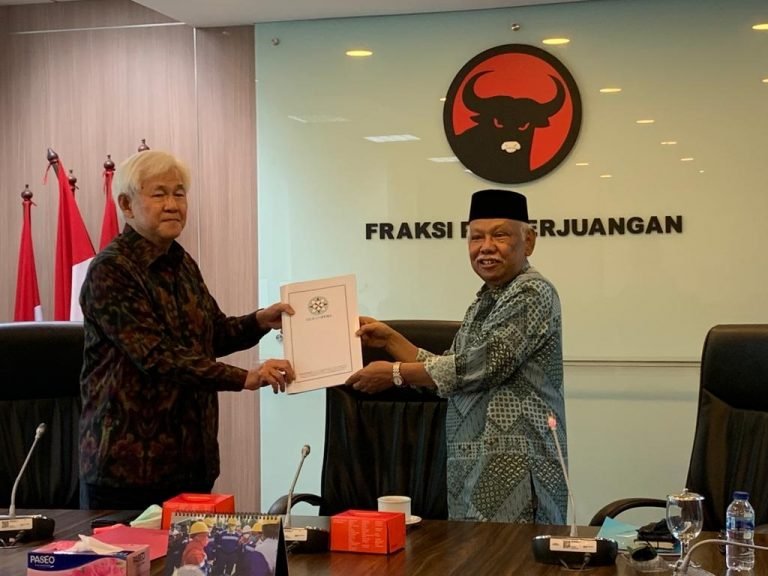 Dewan Pers Ajukan Penyempurnaan RUU KUHP Cegah Kriminalisasi Tugas Jurnalistik
Telah dibaca : 953 Kali.