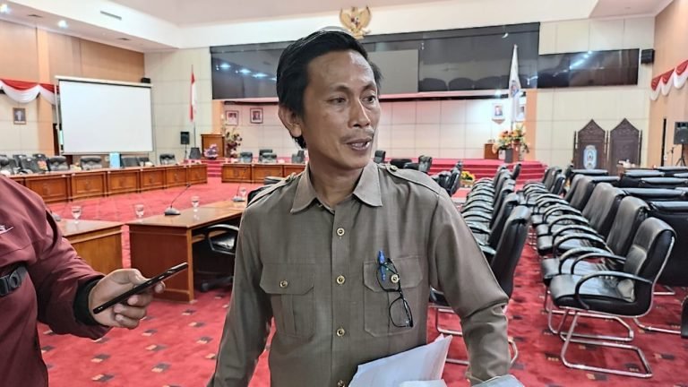 Bakhtiar Wakkang Minta Pemkot Bontang Serius Bangun Kerjasama Dengan Korea Selatan
Telah dibaca : 728 Kali.