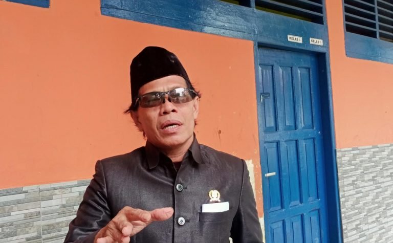 Komisi I Minta SD 004 Bontang Selatan Di Relokasi
Telah dibaca : 700 Kali.