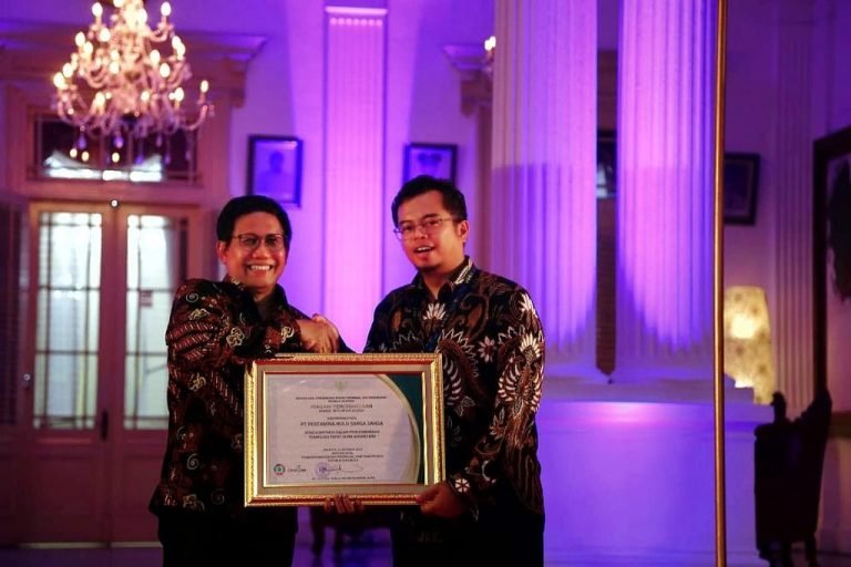 PT Pertamina Hulu Sanga Sanga Memperoleh Penghargaan Dari Kemendes PDTT
Telah dibaca : 1.005 Kali.