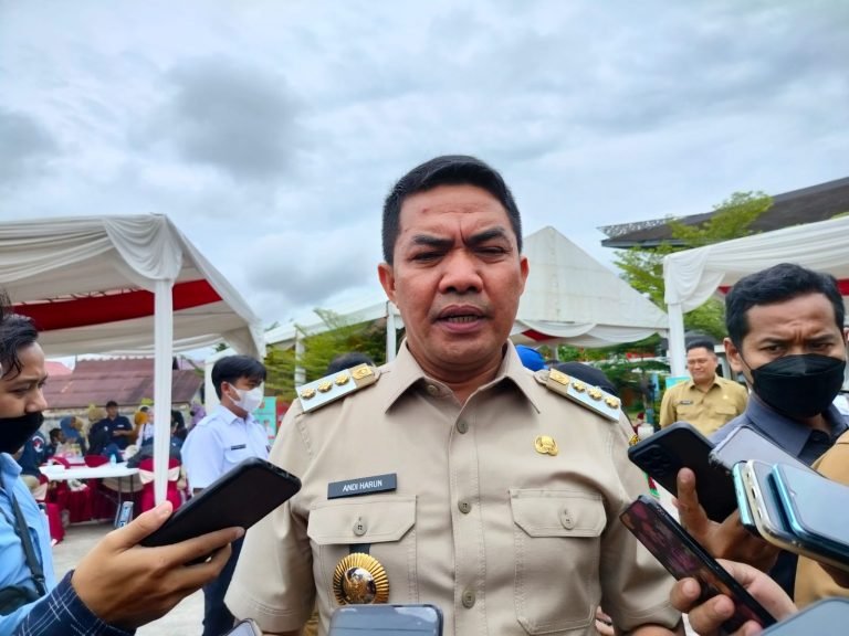 Tekan Inflasi, Pemkot Samarinda Akan Rutin Gelar Operasi Pasar Murah
Telah dibaca : 762 Kali.