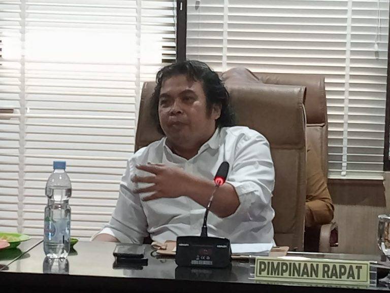 Kaji Peningkatan PAD, DPRD Bontang dan Staf Ahli Bentuk Kelompok Kerja
Telah dibaca : 691 Kali.