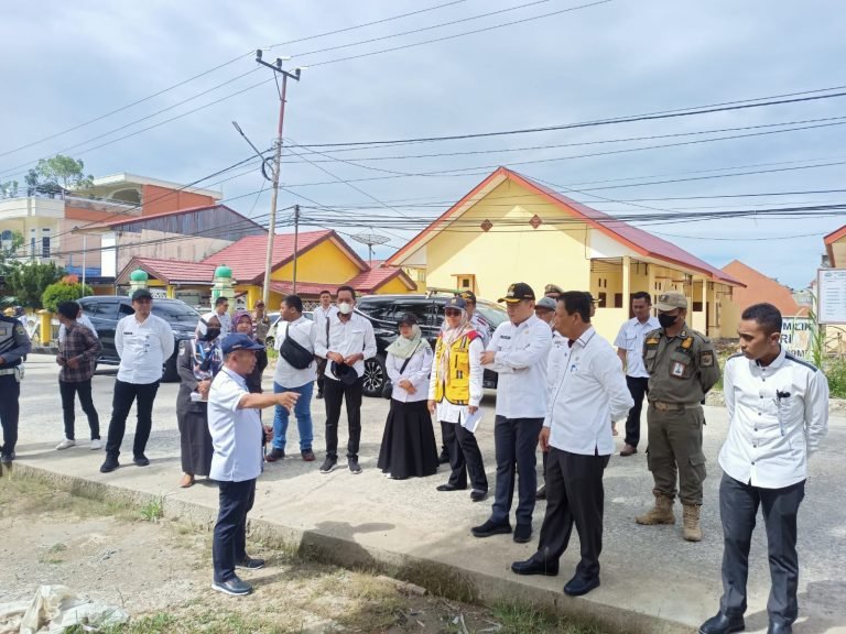 Bupati Fahmi Kunjungi Kecamatan Tanah Grogot, Siap Selesaikan Pembangunan Dalam Kota
Telah dibaca : 905 Kali.