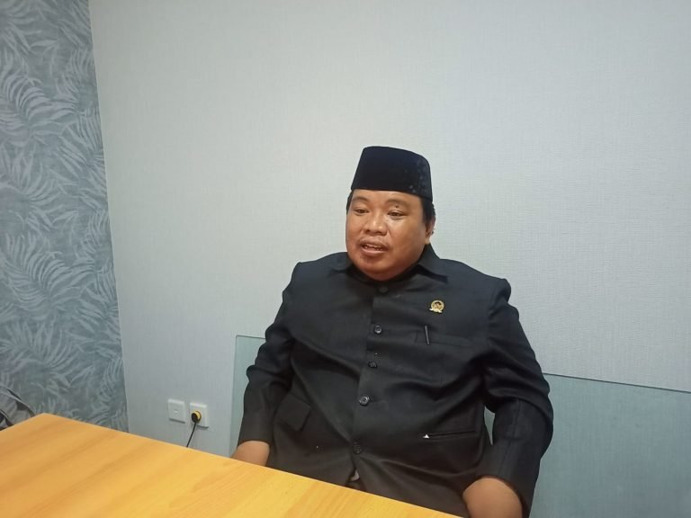 Rapat Paripurna DPRD Samarinda, Setuju Pergantian Bapemperda
Telah dibaca : 812 Kali.