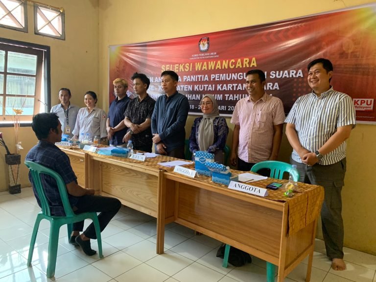 Monitoring Seleksi Calon Anggota PPS, KPU Minta Yang Terpilih Jangan Partisan
Telah dibaca : 975 Kali.