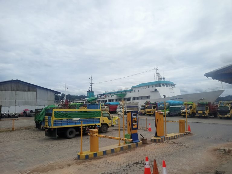 Andi Harun, Pemkot Akan Proses Pemindahan Pelabuhan Samarinda
Telah dibaca : 849 Kali.