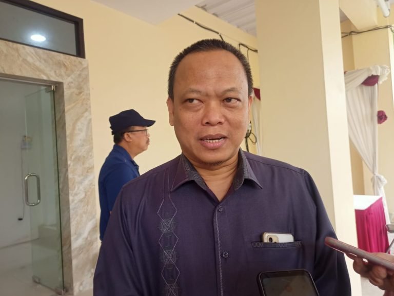 Hadiri Peresmian UPTD Puskesmas Juanda, Nursobah Minta Peningkatan Pelayanan Kesehatan
Telah dibaca : 1.129 Kali.