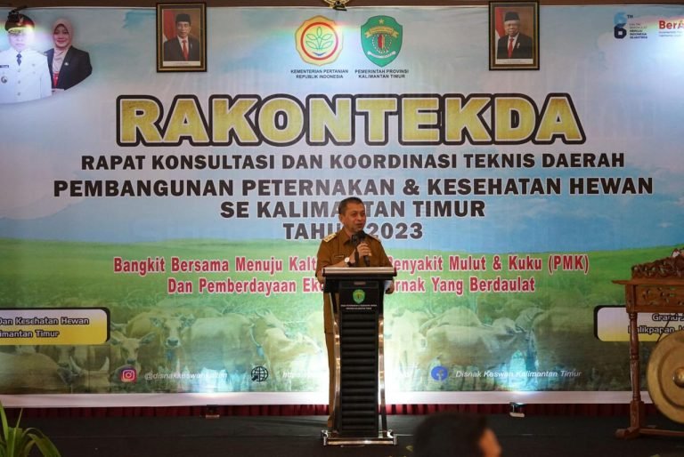 Hadi Minta DPKH Kunjungan Rutin ke Sekolah Tarik Minat Generasi Muda Jadi Peternak
Telah dibaca : 711 Kali.