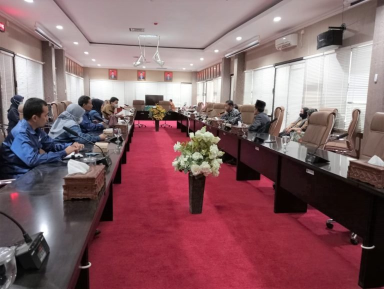 Ratusan Rumah Tangga Mengeluh Belum Mendapat Pelayanan Jargas
Telah dibaca : 710 Kali.