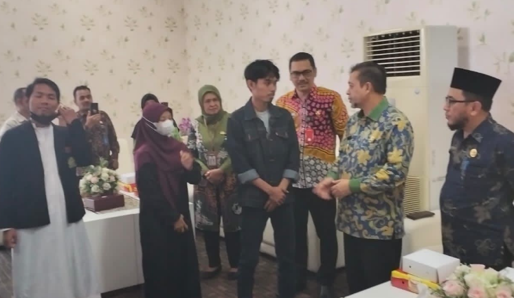 Wagub Kaltim Sarankan Mahasiswa Sudan Pindah atau Kuliah di Kaltim