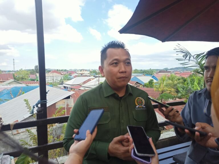 Deni Hakim Anwar Minta Masyarakat Tak Kucilkan Penderita HIV/AIDS
Telah dibaca : 804 Kali.