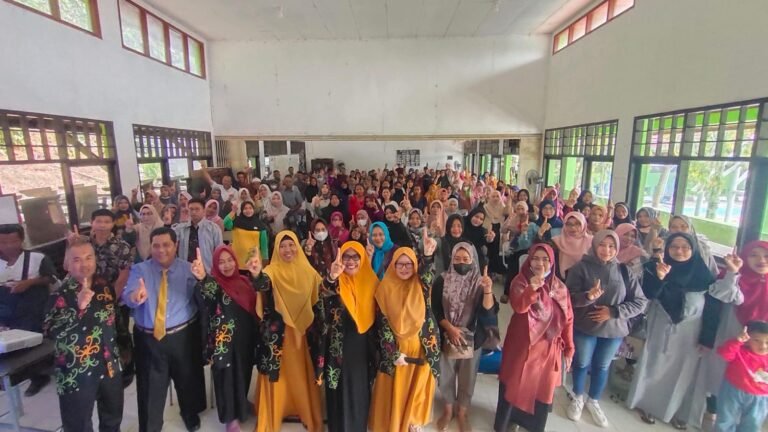 220 Ortu Siswa SMA 1 Loa Kulu, Ikut Kiat Sukses Didik Anak Generasi Digital
Telah dibaca : 905 Kali.