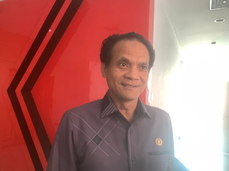 Subandi: Yakinkan Berinvestasi di Samarinda Itu Aman, Nyaman dan Berhasil
Telah dibaca : 834 Kali.