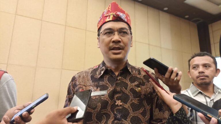 Terungkap di Acara Diskusi, Pro Kontra Penyusunan Pergub Pengelolaan Media di Kaltim
Telah dibaca : 811 Kali.