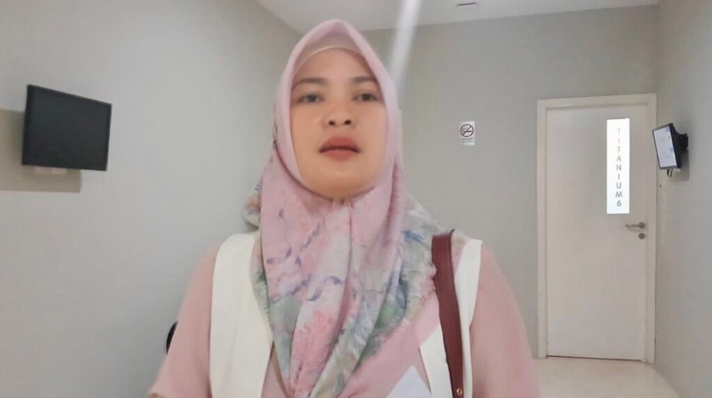 Sebagai wakil rakyat, anggota Komisi IV DPRD Kalimantan Timur (Kaltim) Yenni Eviliana menginginkan ada bantuan Beasiswa Kalimantan Timur (BKT) jalur aspirasi.