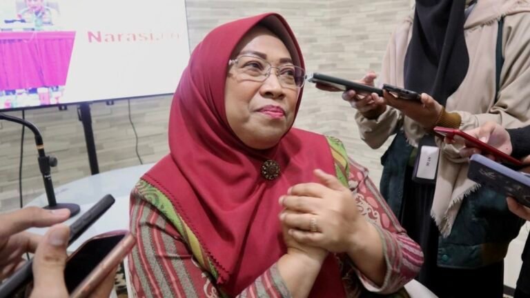 Ketua Komisi IV Dewan Perwakilan Rakyat Daerah (DPRD) Kota Samarinda, Sri Puji Astuti, prihatin terhadap maraknya judi online di kalangan anak-anak.