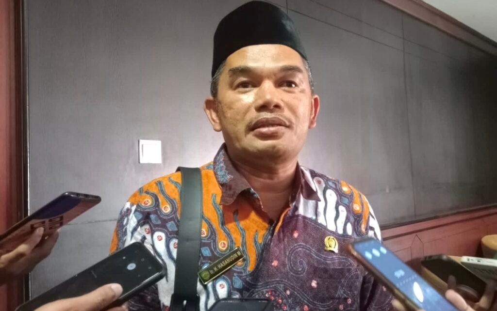 DPRD Kaltim Perjuangkan Kesejahteraan Satpol PP, Usulkan Konversi Status Pegawai DPRD Kalimantan Timur (Kaltim) akan memperjuangkan kesejahteraan Satpol PP dengan menjadikan Pegawai Pemerintah dengan Perjanjian Kerja (P3K) yang saat ini masih tenaga honorer.