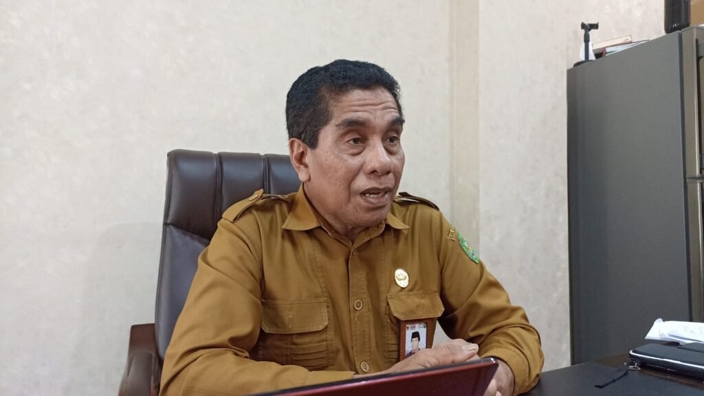 Dispar Kutim Fokus Kembangkan Pariwisata Meski Hadapi Kendala Aksesibilitas Kepala Dinas Pariwisata Kabupaten Kutai Timur (Kutim), Kalimantan Timur (Kaltim) Nurullah menyambut baik dorongan untuk menjadikan sektor pariwisata sebagai kontributor utama dalam pertumbuhan ekonomi daerah.