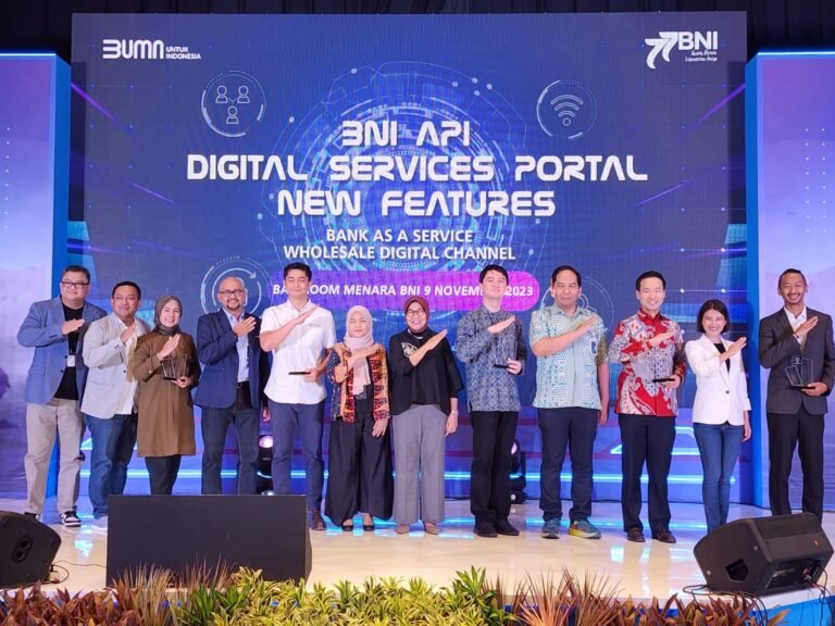 BNI Perkuat Layanan API Terintegrasi Langsung dengan Sistem Nasabah
Telah dibaca : 954 Kali.
Sebagai pionir penguatan ekosistem pembayaran digital di Indonesia, PT Bank Negara Indonesia (Persero) Tbk atau BNI, melalui layanan API (Application Programming Interface), mampu menghadirkan solusi pembayaran digital yang dapat terintegrasi langsung dengan sistem nasabah.