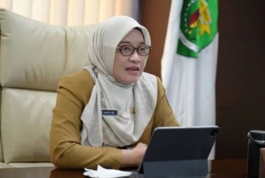 Wujudkan Pembangunan Daerah Berkelanjutan, Sekda: OPD Jangan Jadi Superman Sekretaris Daerah (Sekda) Provinsi Kalimantan Timur (Kaltim) Sri Wahyuni menegaskan pentingnya stakeholder management bagi pembangunan daerah yang berkelanjutan.