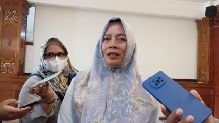 Badan Kesatuan Bangsa dan Politik (Kesbangpol) Kabupaten Kutai Timur (Kutim) telah menggelar Sosialisasi Pendidikan Politik yang secara khusus difokuskan pada kaum disabilitas.