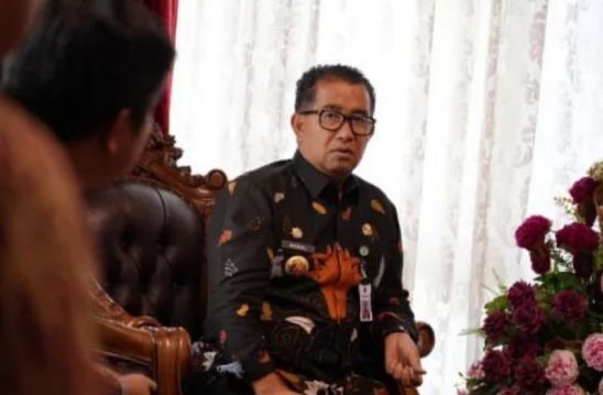 Akmal Malik Ajak Unmul Siapkan Greenhouse dan Tenaga Pertanian Andal Penjabat (Pj) Gubernur Kalimantan Timur (Kaltim) Akmal Malik terus menggaungkan pentingnya pertanian modern segagai upaya mewujudkan ketahanan pangan lokal, tak terkecuali kepada perguruan tinggi.