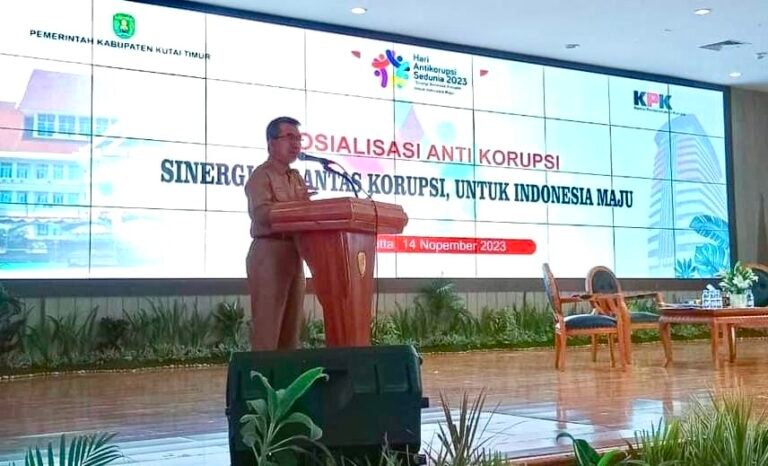 Dalam upaya memerangi korupsi yang masih merajalela di Indonesia, Bupati Kutai Timur, Ardiansyah Sulaiman menegaskan pentingnya melibatkan masyarakat sejak dini untuk mencegak tindak korupsi.