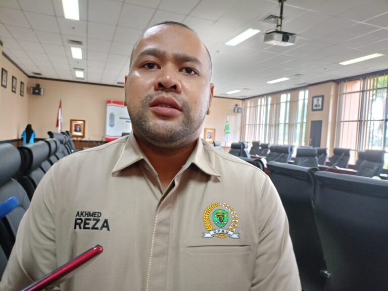 Komisi IV DPRD Kalimantan Timur (Kaltim) kembali melakukan Rapat Dengar Pendapat (RDP) dalam rangka membahas terkait dengan pembayaran jasa pelayanan Tenaga Kesehatan (Nakes).