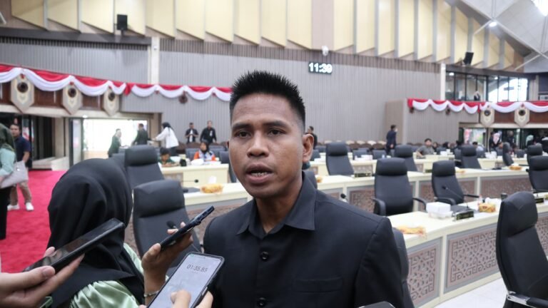 Anggota Komisi III DPRD Kalimantan Timur (Kaltim), Sutomo Jabir, buka suara terkait insiden kebakaran Pertamini di Jalan PM Noor, Samarinda pada Senin (16/10/2023) lalu.