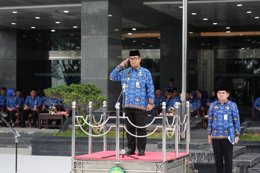 Akmal Malik Sebut Ada 2 Poin untuk Diperhatikan Korpri Penjabat (Pj) Gubernur Kalimantan Timur (Kaltim) Akmal Malik menyebut ada dua poin yang menjadi perhatian bagi Korpri ke depan, yaitu perkembangan teknologi informasi dan perubahan masyarakat.