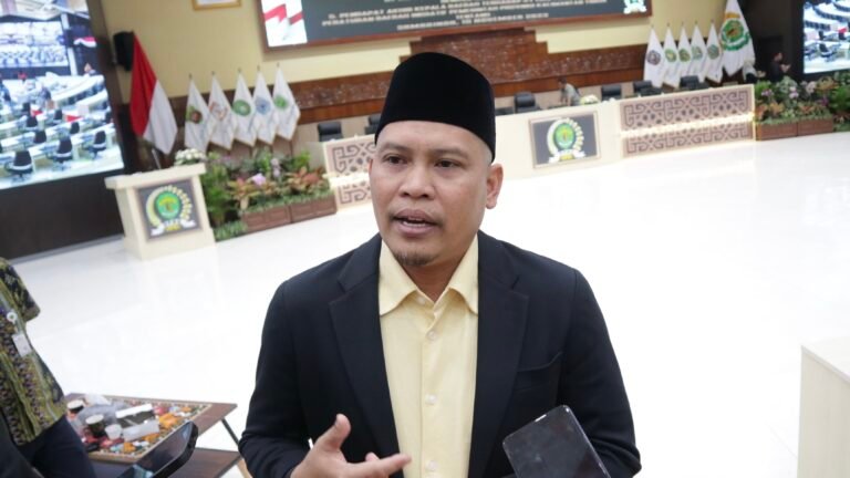 Anggota Komisi IV DPRD Kalimantan Timur Salehuddin, mendukung penerapan telemedicine atau pengobatan jarak jauh.