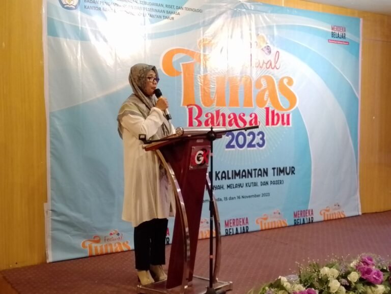 Ancaman Punahnya Bahasa Daerah, Generasi Muda Kaltim Harus Dilibatkan dalam Pelestarian
Telah dibaca : 836 Kali.
Penggunaan bahasa daerah di Kalimantan Timur (Kaltim) khusunya di kalangan generasi muda cukup sulit ditemukan bahkan hampir tidak lagi terdengar di beberapa wilayah di Indonesia.