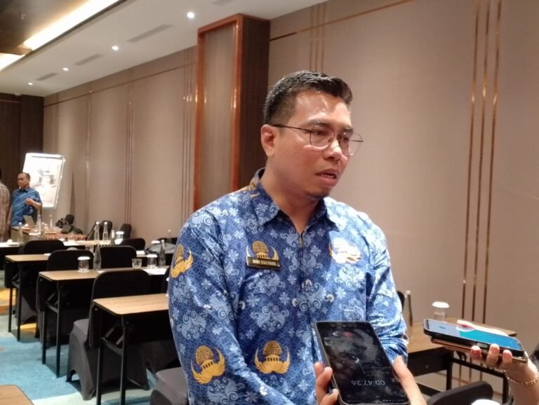 Dinas Perhubungan (Dishub) Kota Samarinda, Provinsi Kalimantan Timur (Kaltim) akan menerjunkan sejumlah personil di beberapa titik jalan dan gereja dalam upaya menjaga keamanan ibadah Natal.