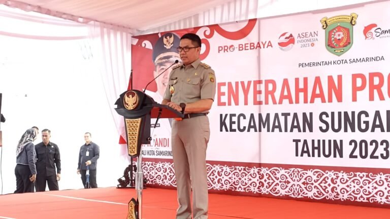 Wali kota Samarinda, Kalimantan Timur (Kaltim) Andi Harun menegaskan agar para pejabat Pemerintah Kota Samarinda tidak melakukan pungutan liar (pungli) dan korupsi.