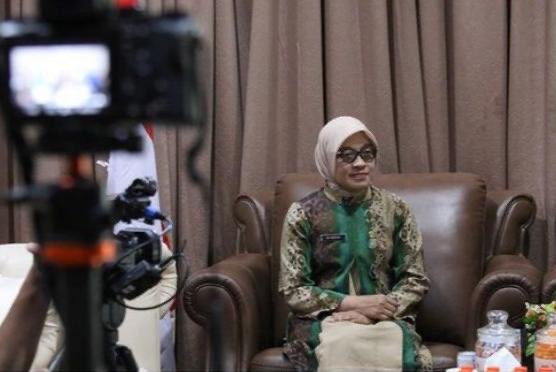 Sekda Yakin Kaltim akan Jadi Pusat Peradaban Baru Sekretaris Daerah (Sekda) Kalimantan Timur (Kaltim) Sri Wahyuni meyakini Benua Etam akan menjadi pusat peradaban baru.